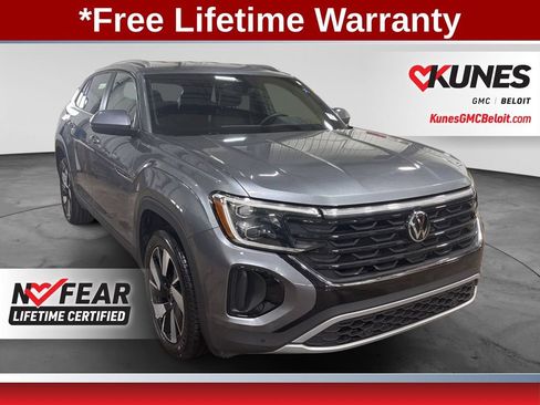 Used 2025 Volkswagen Atlas Cross Sport SE AWD/4WD image 1