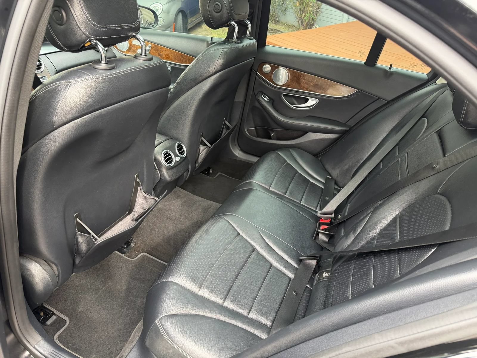 Used 2015 Mercedes-Benz C 300 4MATIC Sedan image 50