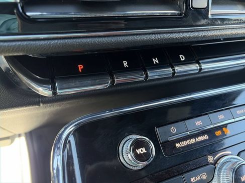 Used 2024 Lincoln Navigator Reserve AWD/4WD image 20