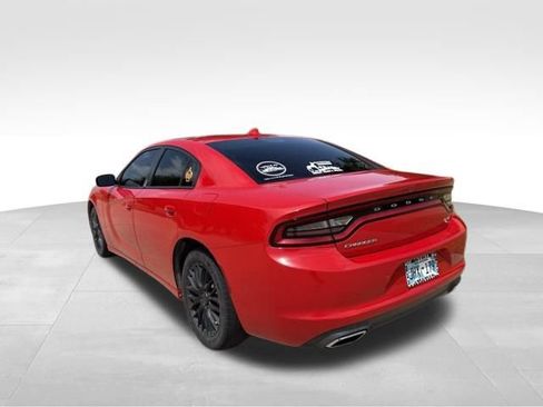 Used 2018 Dodge Charger SXT Plus RWD image 5