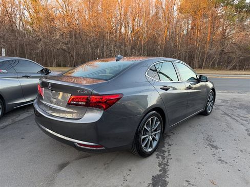 Used 2017 Acura TLX V6 w/ Technology Package image 7
