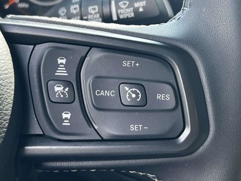 Used 2026 Jeep Wrangler Unlimited Sport AWD/4WD image 19