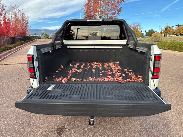 Used 2024 Nissan Frontier SV w/ Hardbody Edition AWD/4WD image 10