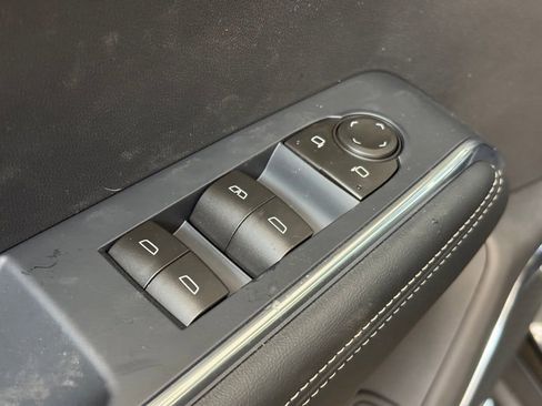 New 2026 GMC Acadia Elevation w/ Elevation Premium Package FWD image 10