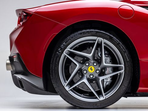 Certified 2023 Ferrari F8 Tributo RWD image 20