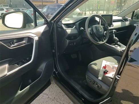 Certified 2025 Toyota RAV4 XLE image 10