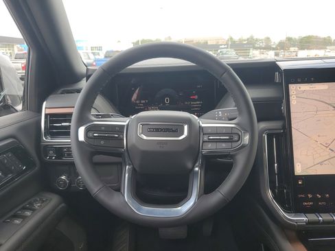 New 2026 GMC Yukon Denali w/ Sun & Power Step Package image 15