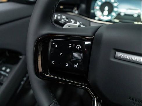 New 2026 Land Rover Range Rover Evoque S AWD/4WD image 20