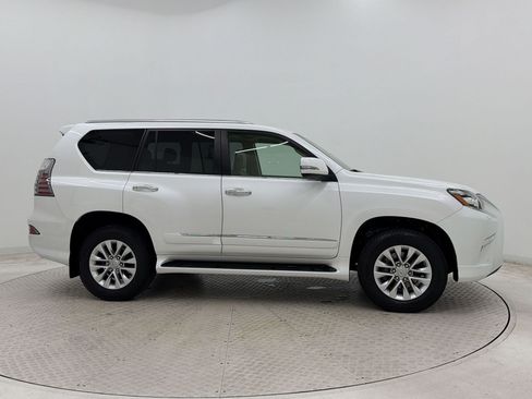 Used 2019 Lexus GX 460 Premium w/ Premium Package AWD/4WD image 8