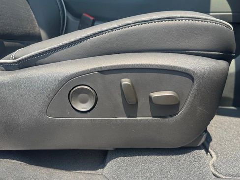 New 2025 Chevrolet Silverado EV LT AWD/4WD image 20