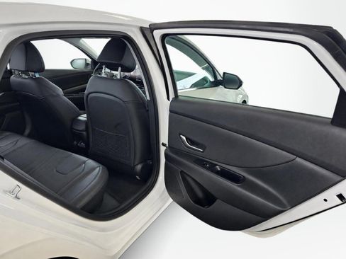 New 2026 Hyundai Elantra Limited FWD image 37
