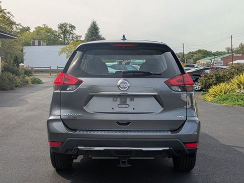 Used 2017 Nissan Rogue S AWD/4WD image 5
