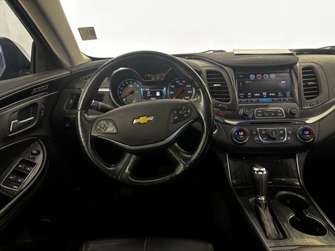 Used 2017 Chevrolet Impala Premier w/ Enhanced Convenience Package image 36