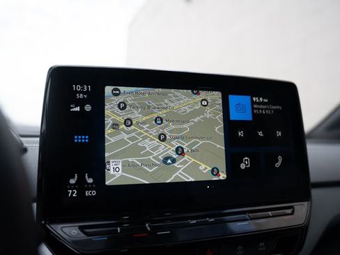 Used 2023 Volkswagen ID.4 Pro image 25