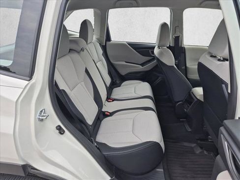 Used 2024 Subaru Forester AWD/4WD image 18