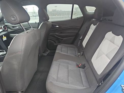 Certified 2024 Chevrolet Trax RS w/ Driver Confidence Package image 25