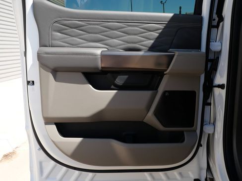 New 2026 Ford F150 Platinum AWD/4WD image 13