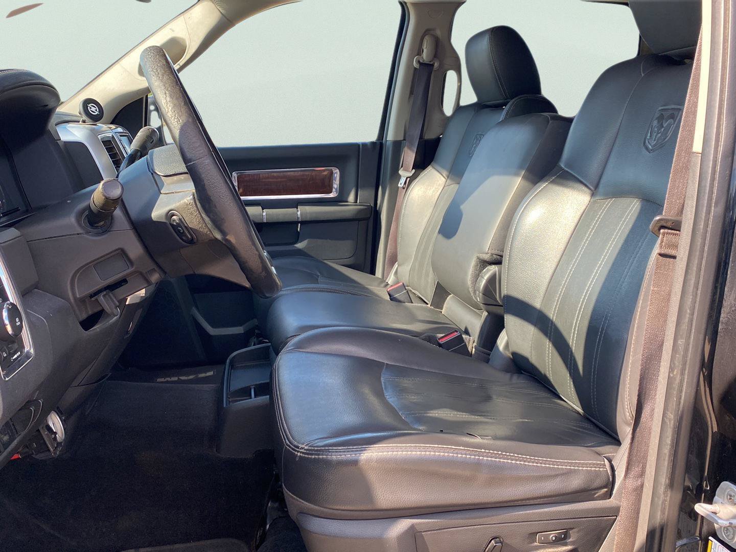 Used 2010 Dodge Ram 2500 Truck Laramie RWD image 23