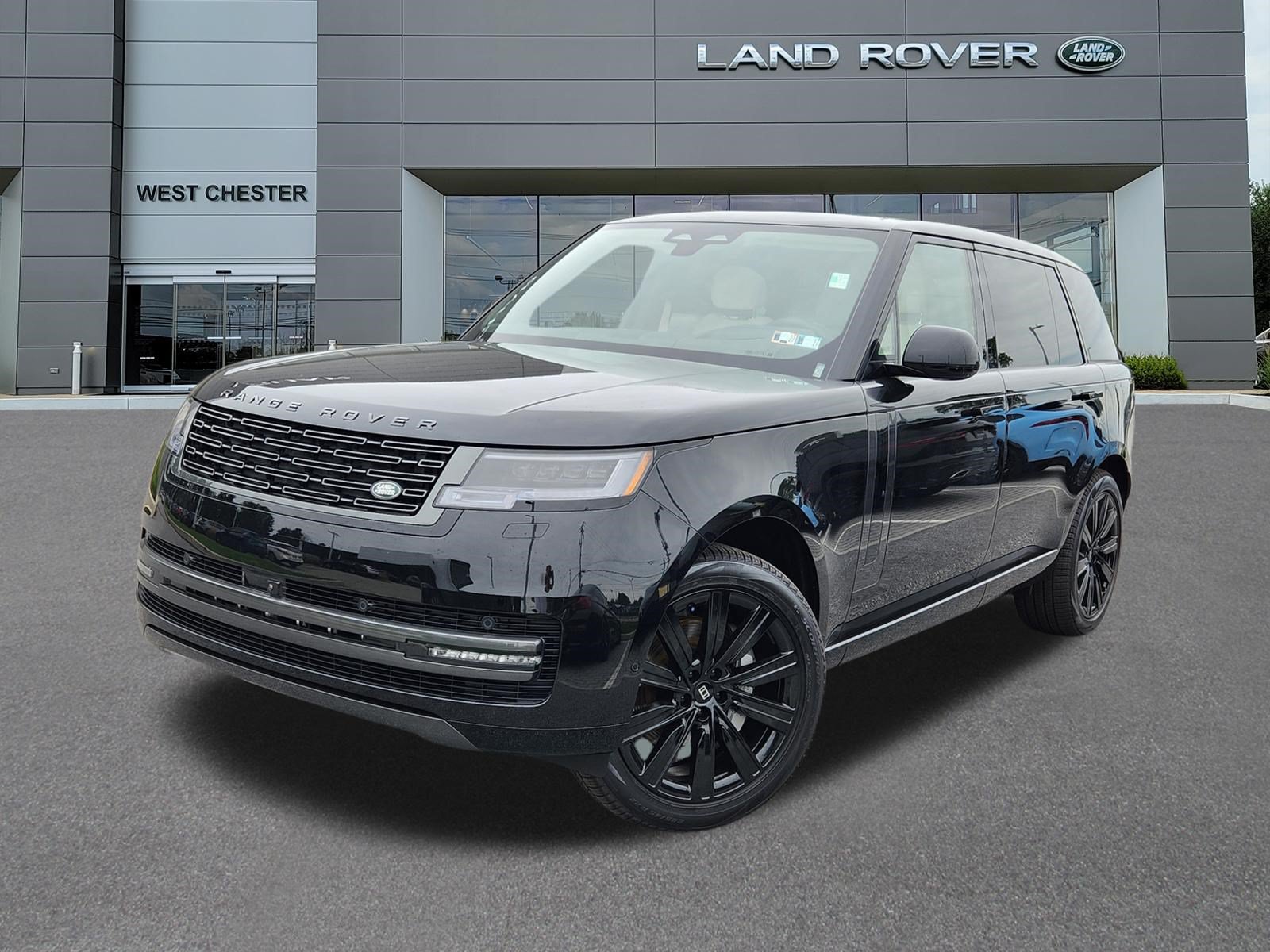 New 2027 Land Rover Range Rover Long Wheelbase SE AWD/4WD image 1