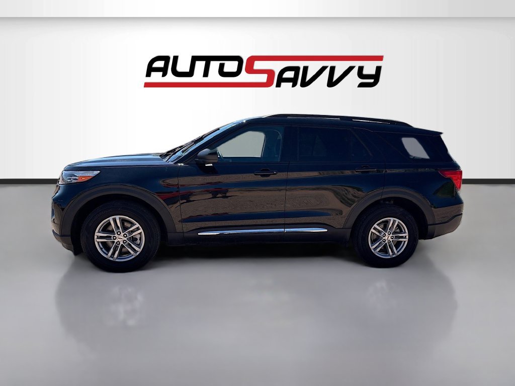 Used 2024 Ford Explorer XLT AWD/4WD image 4
