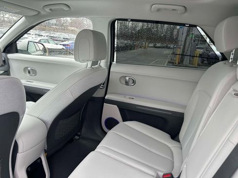 Used 2024 Hyundai Ioniq 5 Limited image 9