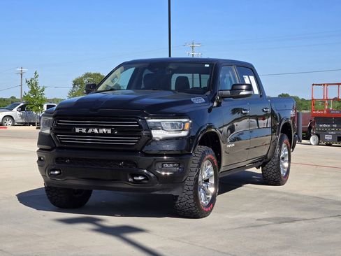 Used 2021 RAM 1500 Laramie w/ Laramie Southwest Edition AWD/4WD image 2