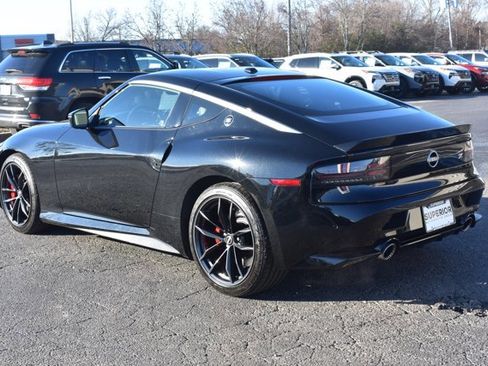 Used 2024 Nissan Z Performance w/ Floor Mat Package image 8