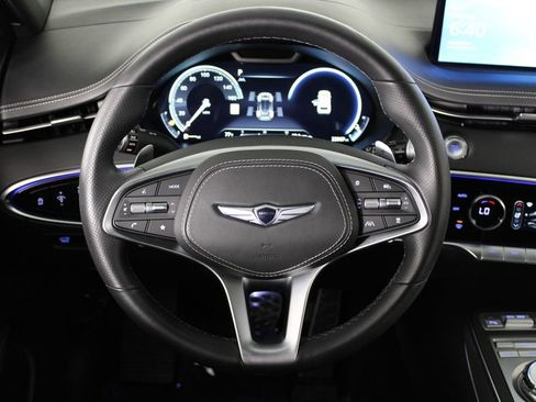 Used 2023 Genesis GV70 2.5T Sport Prestige w/ Sport Prestige Package image 20