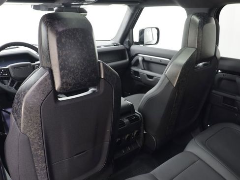 New 2026 Land Rover Defender 110 OCTA AWD/4WD image 19