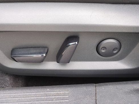 Certified 2021 Nissan Rogue SV image 18