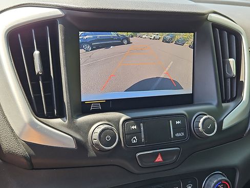 Used 2021 GMC Terrain SLT AWD/4WD image 17