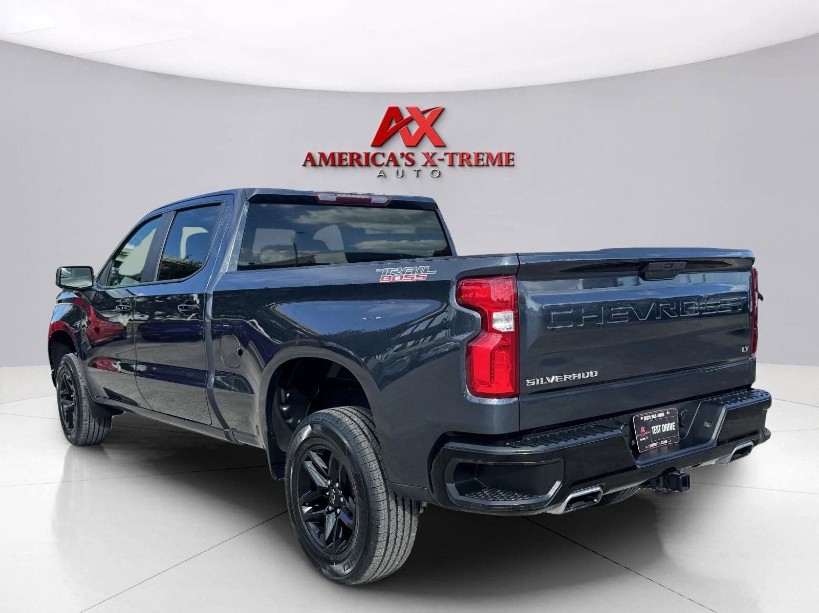 Used 2021 Chevrolet Silverado 1500 LT Trail Boss AWD/4WD image 4
