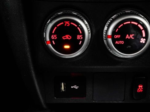 Used 2024 Mitsubishi Outlander Sport ES AWD/4WD image 28