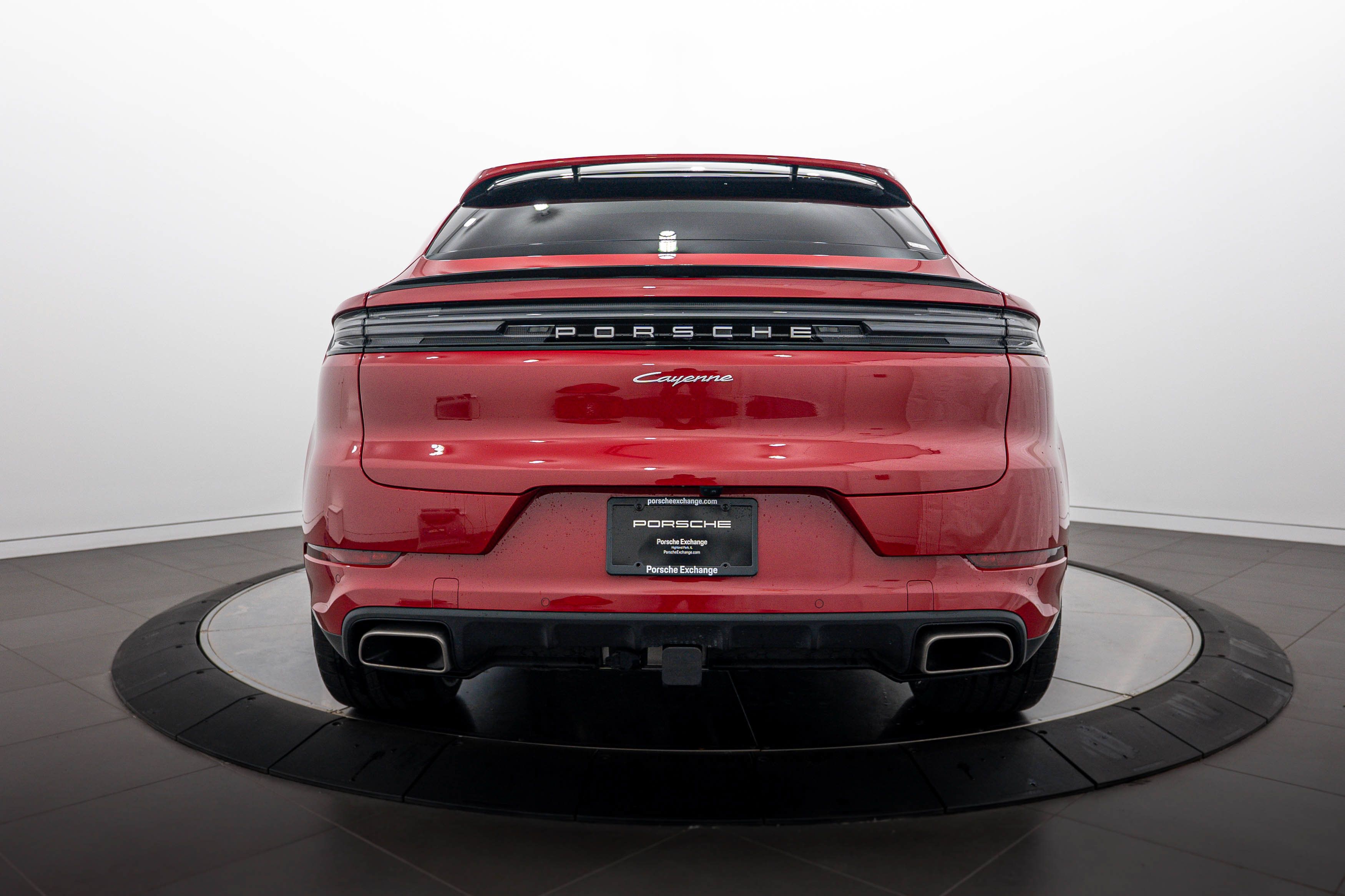 Certified 2026 Porsche Cayenne Coupe AWD/4WD image 6