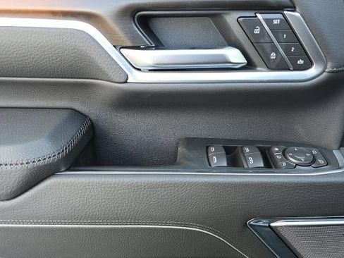 New 2026 GMC Sierra 2500 Denali w/ Denali Reserve Package image 10