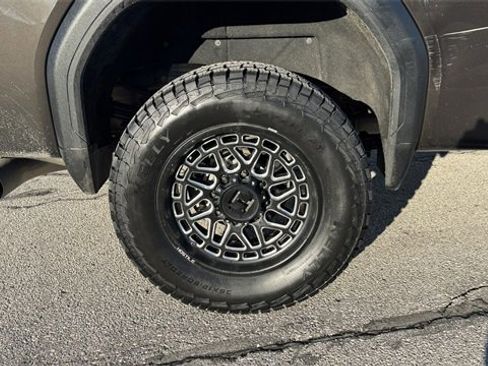 Used 2020 GMC Sierra 3500 AT4 w/ AT4 Premium Package image 8