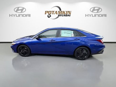 New 2026 Hyundai Elantra SEL Sport image 8