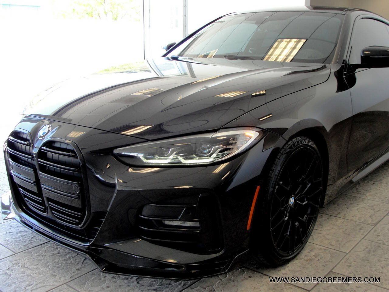 Used 2021 BMW 430i Coupe w/ M Sport Package RWD image 39