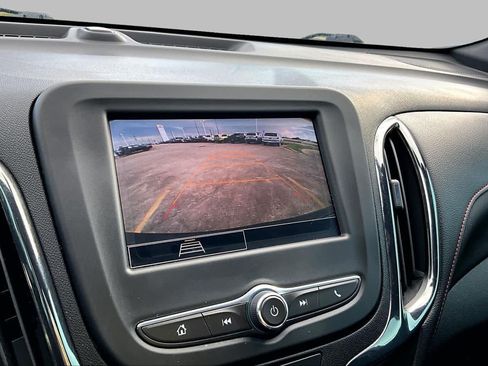 Used 2024 Chevrolet Equinox RS FWD image 26