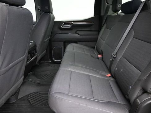 Used 2023 Chevrolet Silverado 1500 RST AWD/4WD image 18