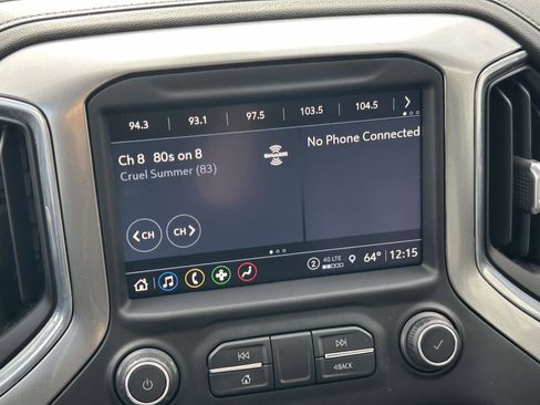 Used 2021 Chevrolet Silverado 1500 LT Trail Boss w/ Convenience Package II image 25