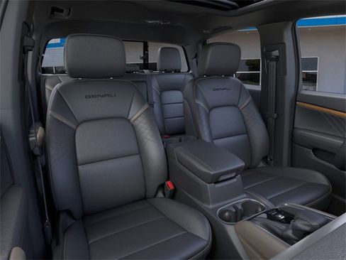 New 2026 GMC Canyon Denali image 16