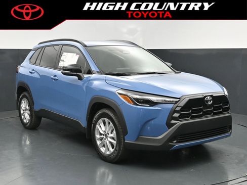 New 2026 Toyota Corolla Cross LE FWD image 7