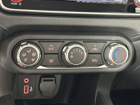 Certified 2025 Nissan Versa S w/ Trunk Package FWD image 19