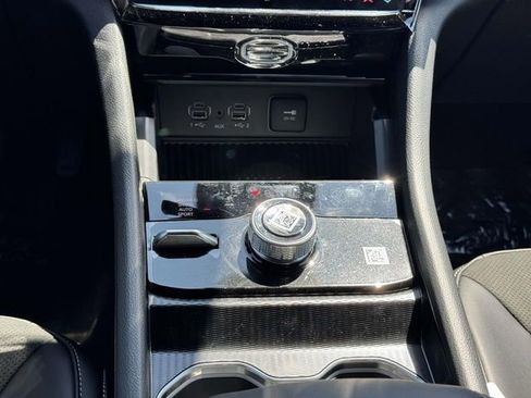 New 2026 Jeep Grand Cherokee L 4WD image 12