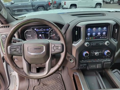 Used 2021 GMC Sierra 2500 Denali w/ Denali Ultimate Package image 8