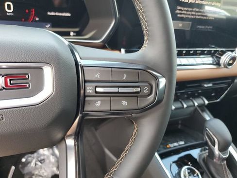 New 2026 GMC Canyon AT4 w/ AT4 Premium Package AWD/4WD image 28
