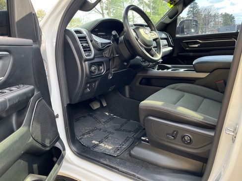 Used 2020 RAM 1500 Big Horn image 9