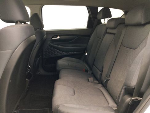 Used 2020 Hyundai Santa Fe SE image 18