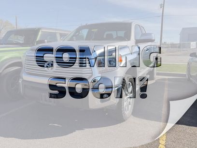 Used 2014 Toyota Tundra Limited w/ Limited Premium Package